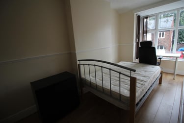 6 bed house, Arnesby Road, Lenton, Nottingham, NG72EA - Image 9